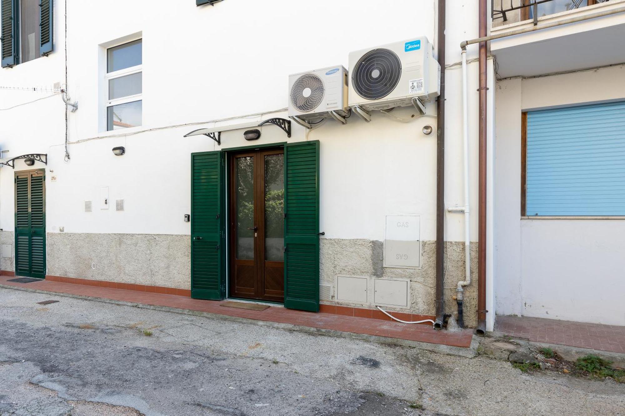 Pisa Bright Apartment Near The Airport Zewnętrze zdjęcie